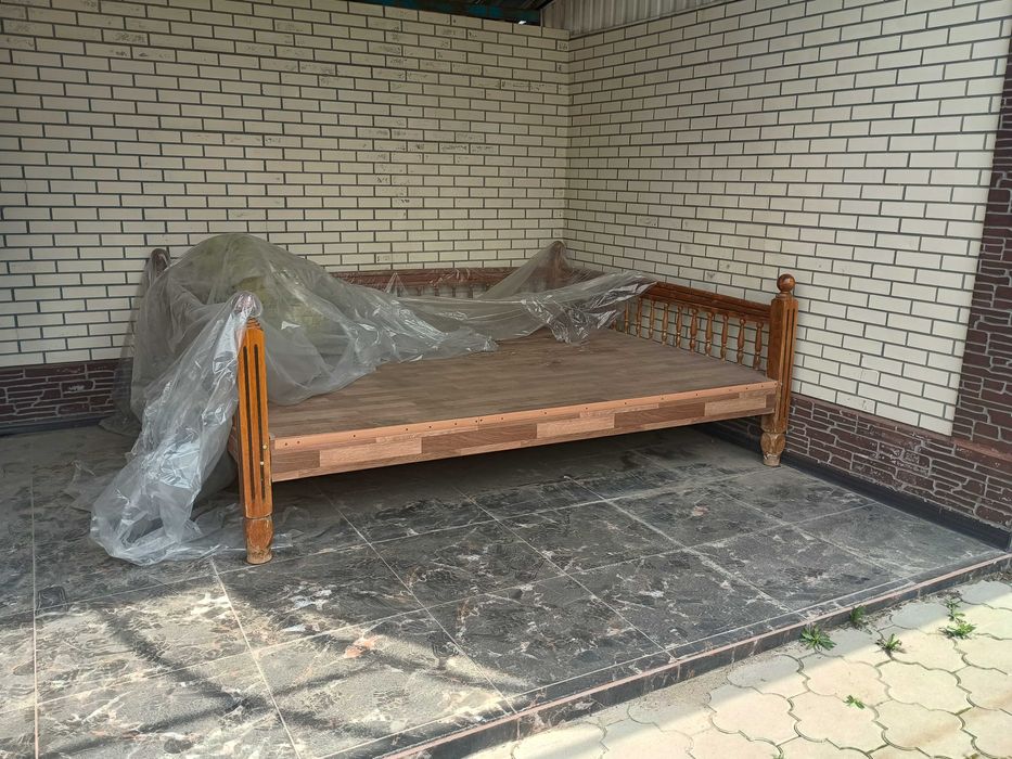 Тапчан для дома. И двора