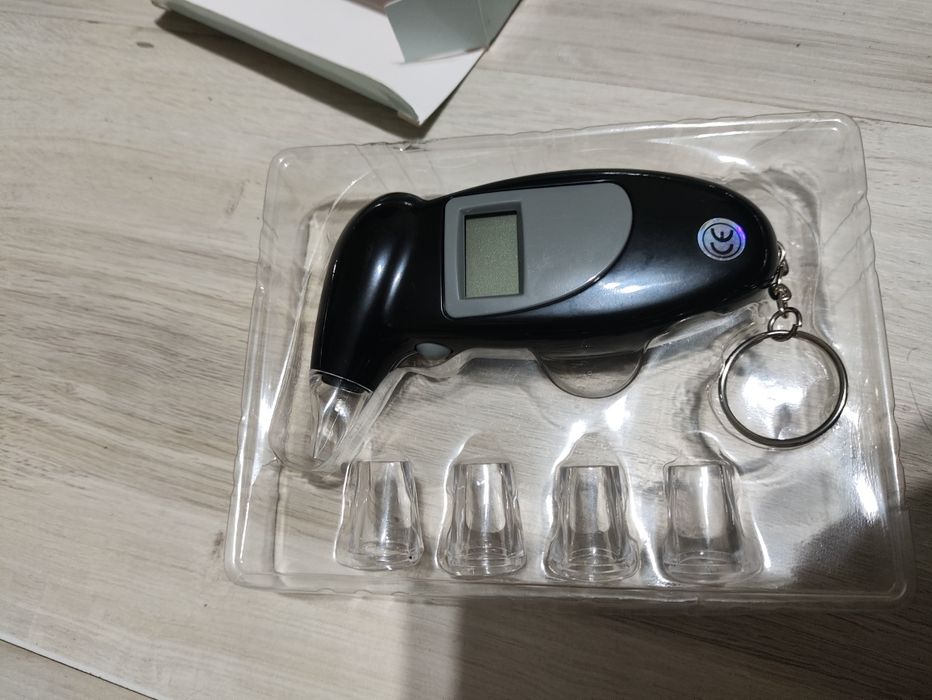 продам алкотестер