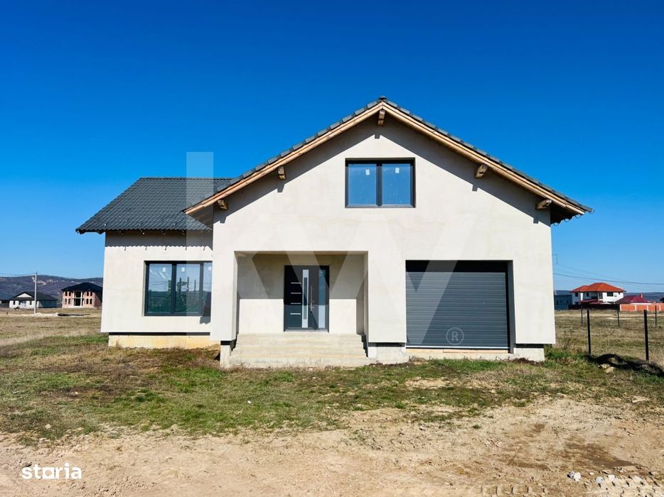 Casa unifamiliala mare 5 cam, garaj, curte. Intabulata. Fughiu Oradea