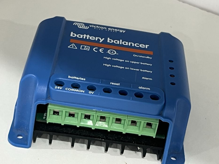 Victron Energy Battery Balancer - Echilibrare baterii sistem 24V/48V