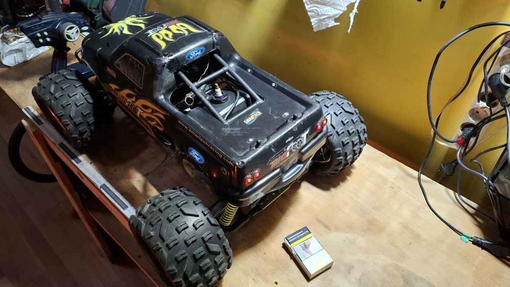 RC off road monster Smartech 1:5 scale с бензинов двигател