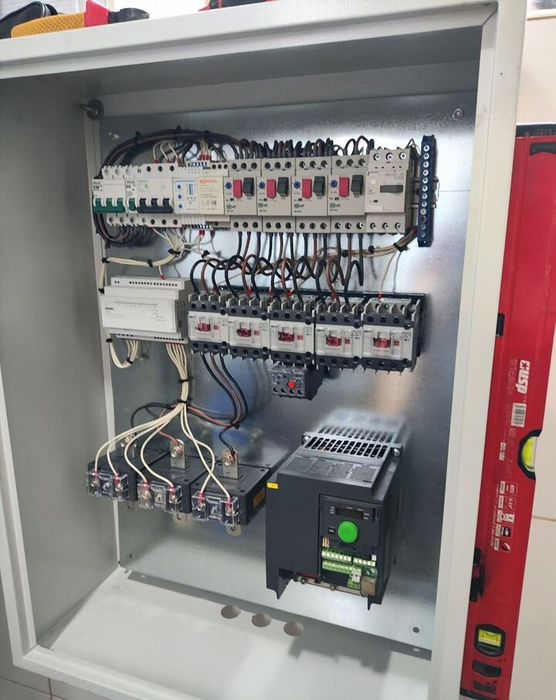 Электрик Инженер КИПиА  Автоматика