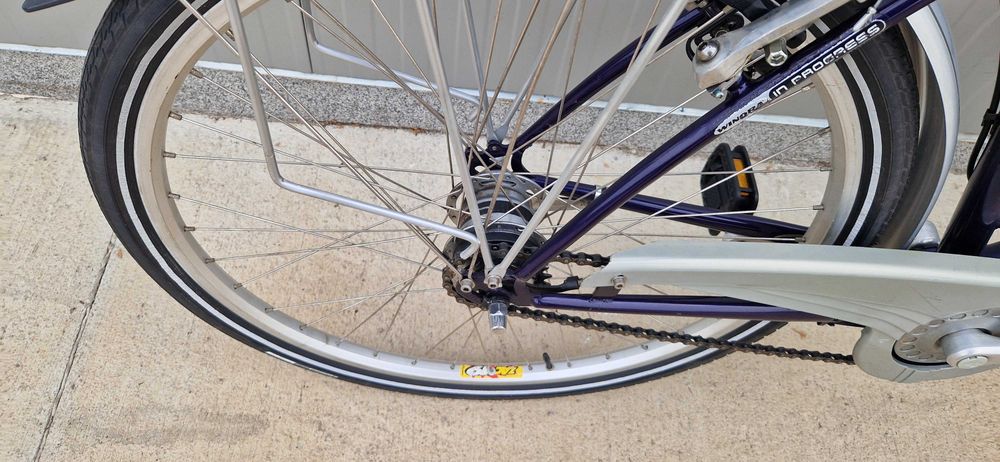 Дамски велосипед WINORA колело с кошница 26"