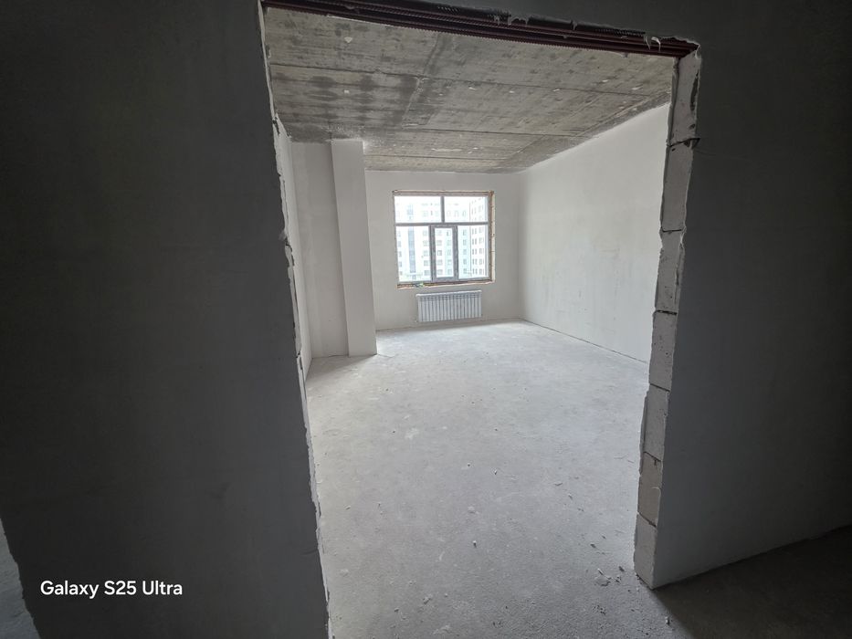 Продам квартиру пред чистовой
