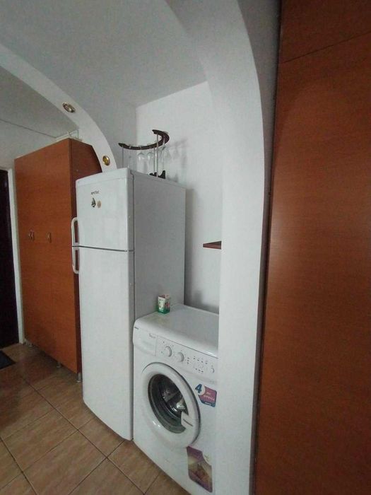 Inchiriere apartament 2 cam. zona Costieni langa Penny