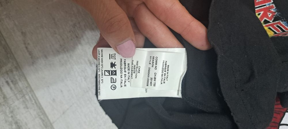 Vând tricouri copii dsquared2