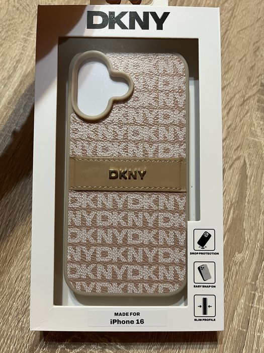 Кейс за айфон 16,16 pro Dkny