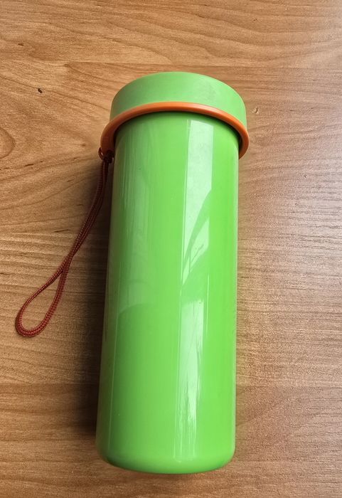 Стаканчики с крышкой Tupperware