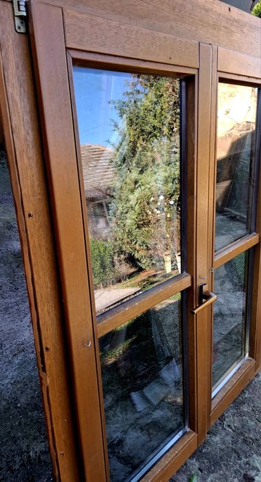 Geam termopan din lemn cu rama