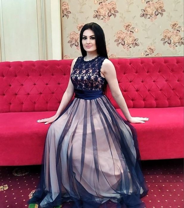 Продаю вечерние платья