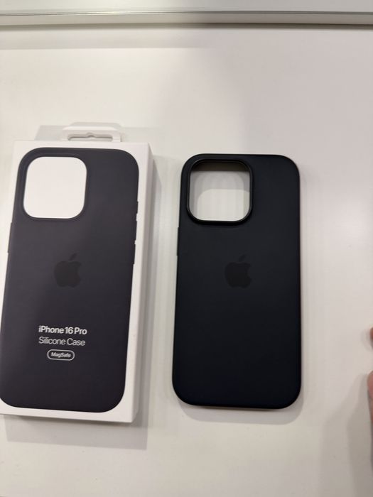 Протектор за iphone 16 pro