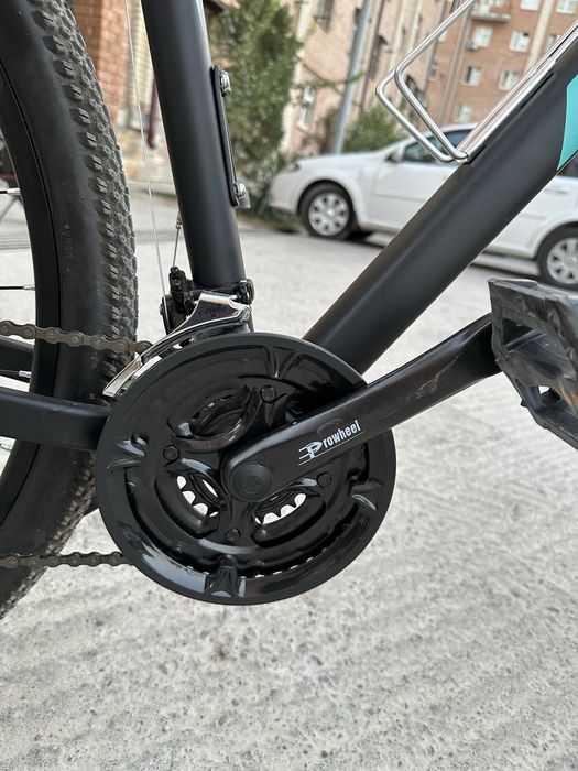 Velosiped Xds holati yahshi 1 oy haydalgan hamma joyi ishlaydi yangi