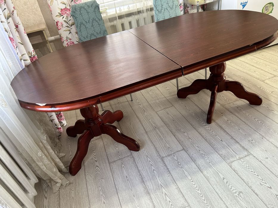 Продам стол