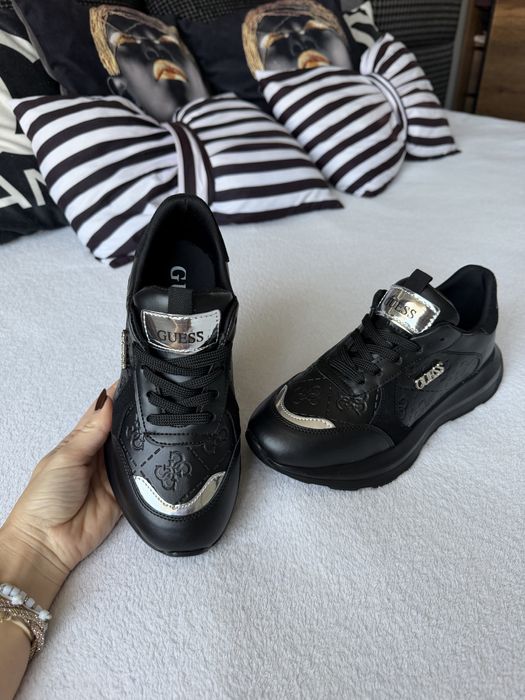 Дамски маратонки Guess