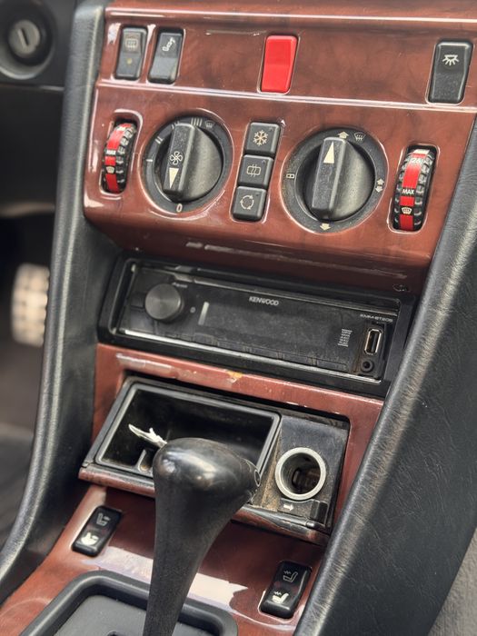 Продам Mercedes-Benz W124 Coupe