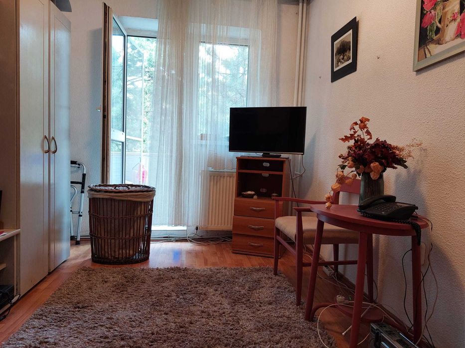 Apartament cu 3 camere de vânzare – Rădăuți