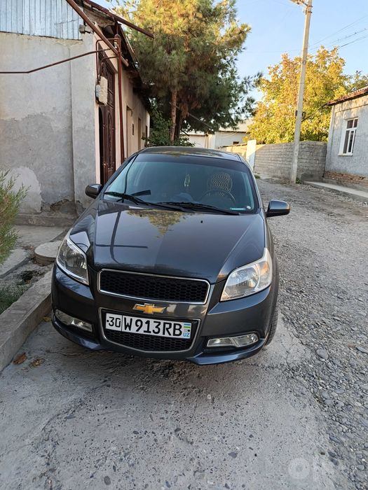 Nexia 3 bor mokriy asvalt