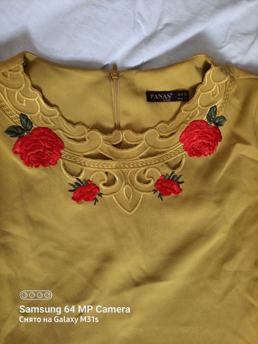 Женская одежда, в хорошем состоянии.