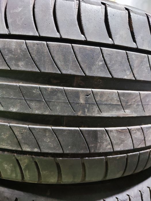 2 бр летни  225/50/16 Michelin