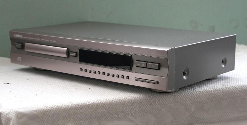 CD-Player Yamaha CDX-396