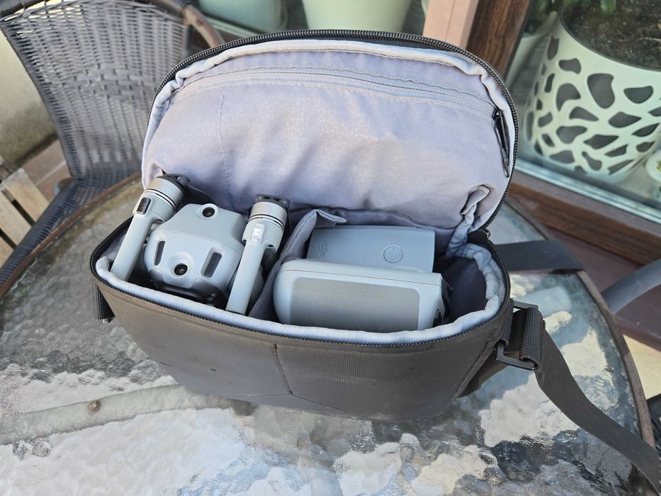 Дрон DJI Mavic AIR 2