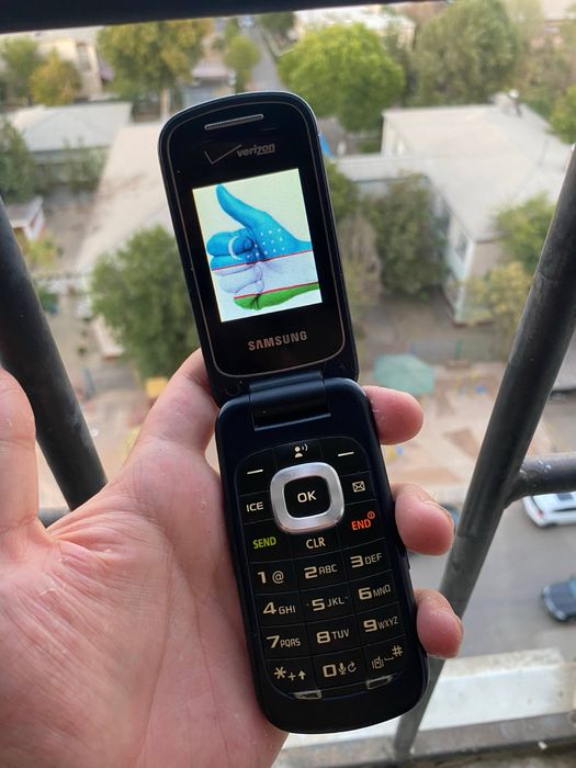 samsung verizon gusto 3  holati zor