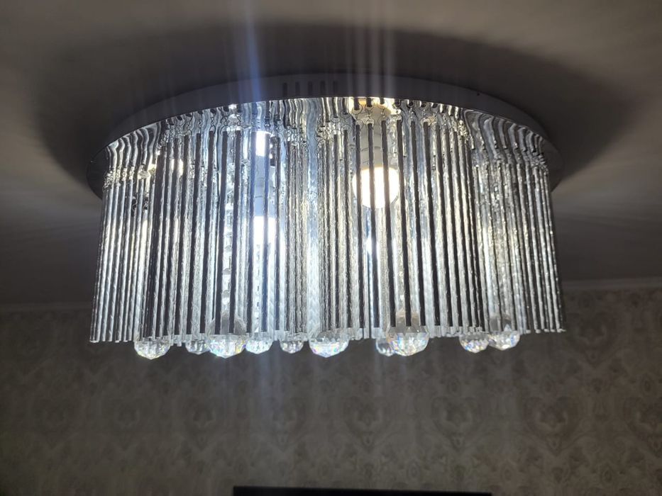 Люстра в гостинную