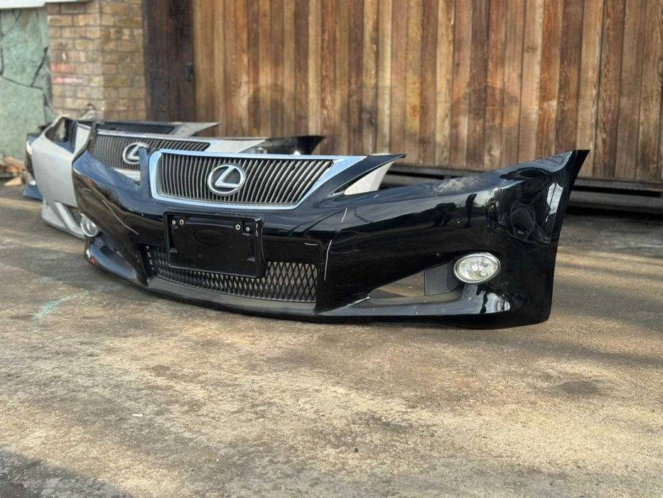 Бампера  Lexus Is250, 300, 350
