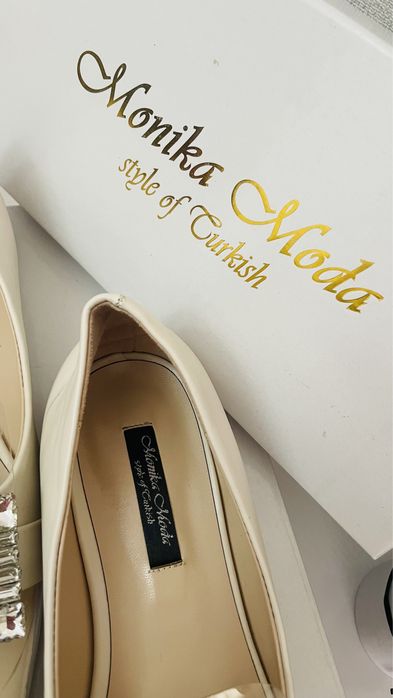 Продаются туфли