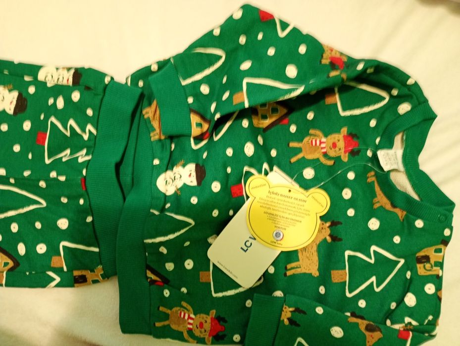 Нови бебешки дрешки