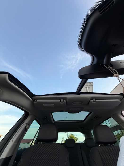 Opel Zafira Facelift 2019 Automată 7 Locuri 1.6 Benzină 136CP