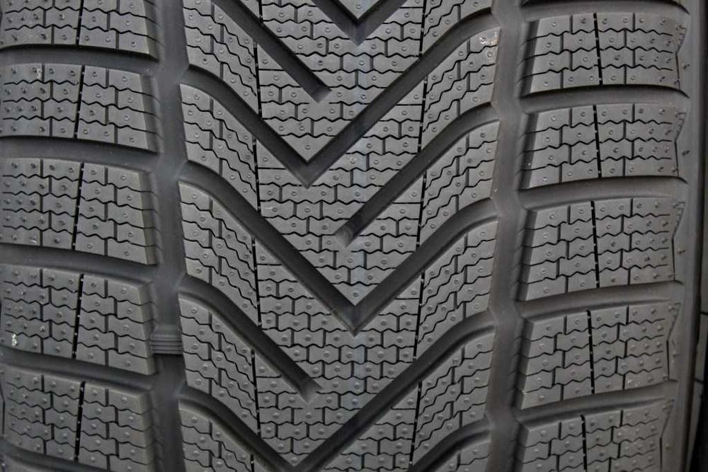 Anvelope iarna noi 245/45R19 102V, XL, Wanli, DOT 2026