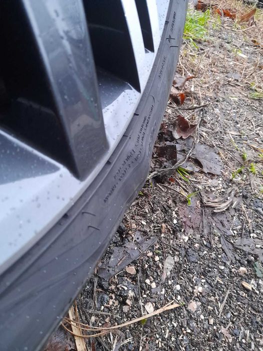 4 броя летни KORMORAN Ultra High Performance 235/40 R18 95Y.