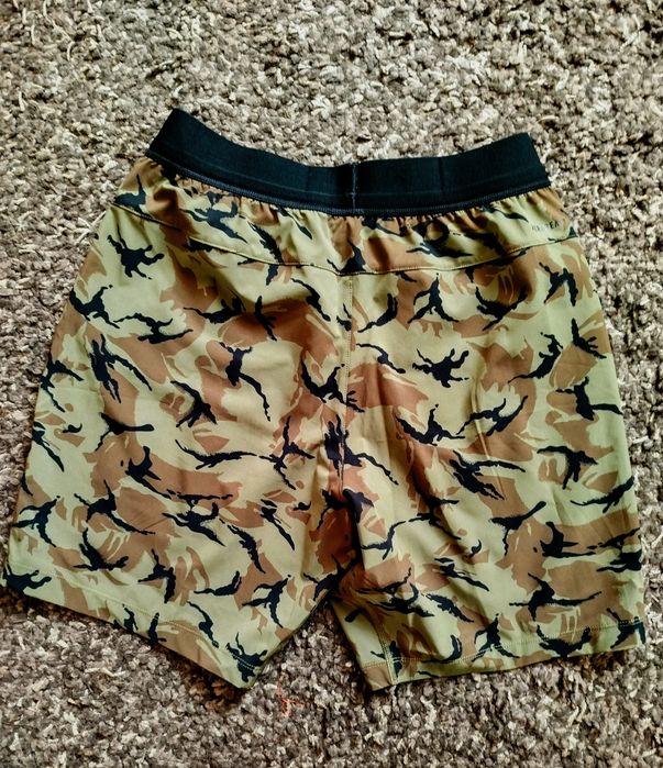 Adidas къси спортни панталони