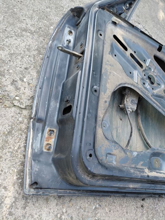 Usa stanga dreapta bmw e30 ursulet