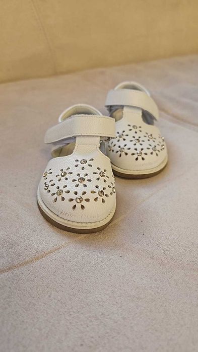 детская обувь для девочки