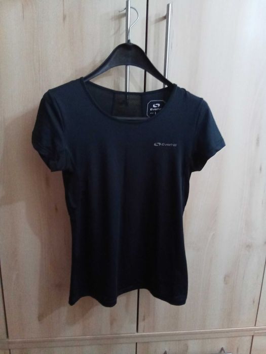 Tricou Sport pentru femei. 2 pereche.