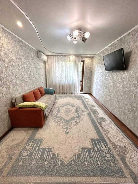 Продаётся 3 комн квартира