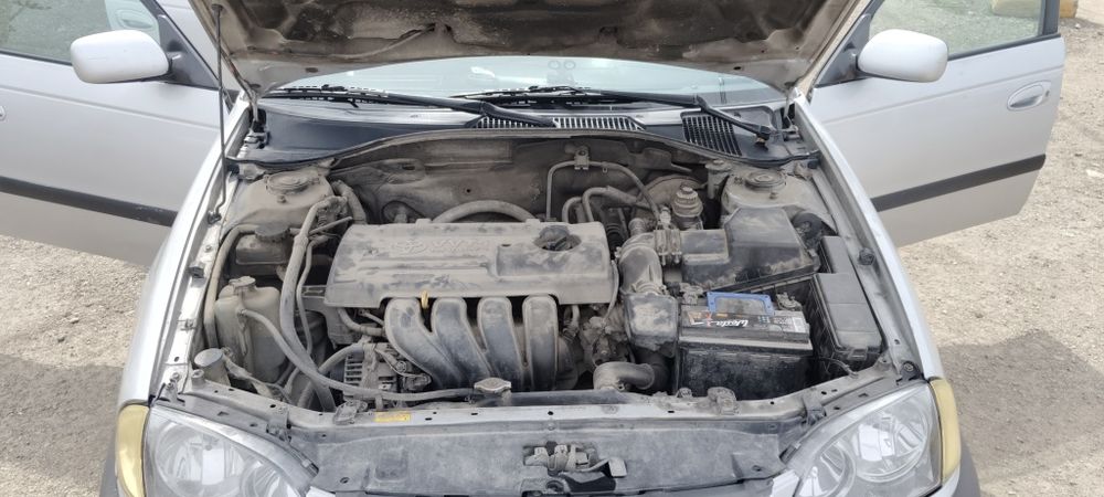 Тойота Авенсис 2000г