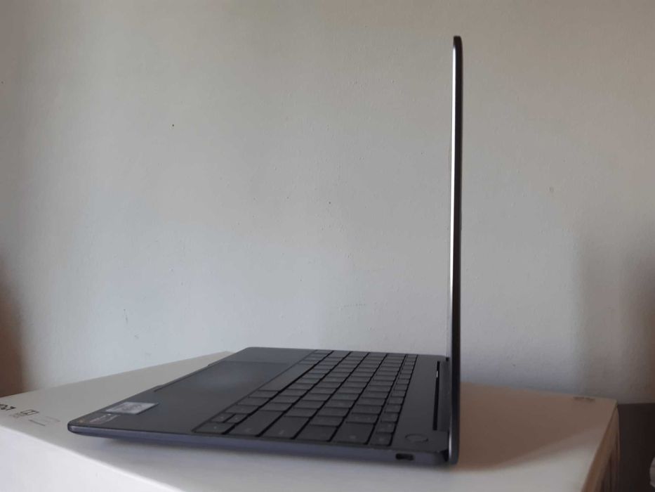 Huawei MateBook 13 2020, Ryzen 7 3700U