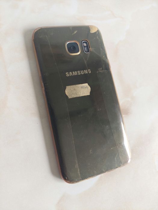 [S7Edge] Vând Samsung Galaxy S7 Edge Black (perfect funcțional) + husă //poze reale