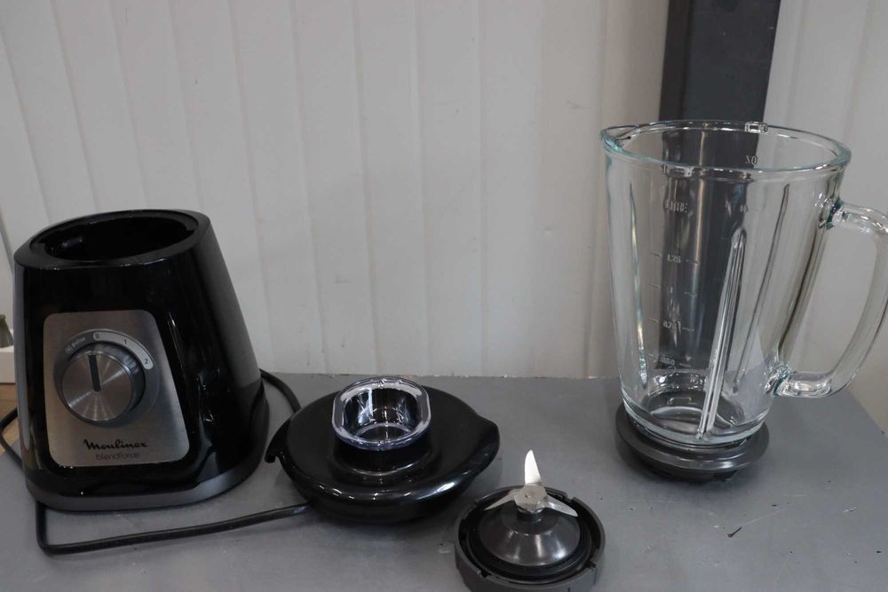 Блендер Moulinex BlendForce Glass 800W, стъклена кана, 1.75L