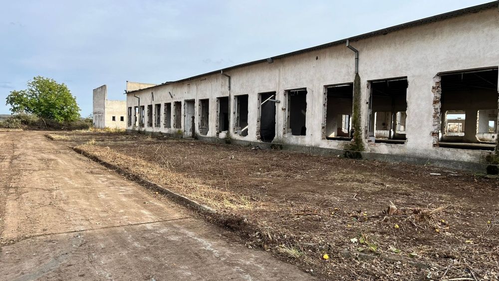 Продава се Промишлена сграда в Брезово - 30000 кв.м за 47 €/кв.м - Снимка #9