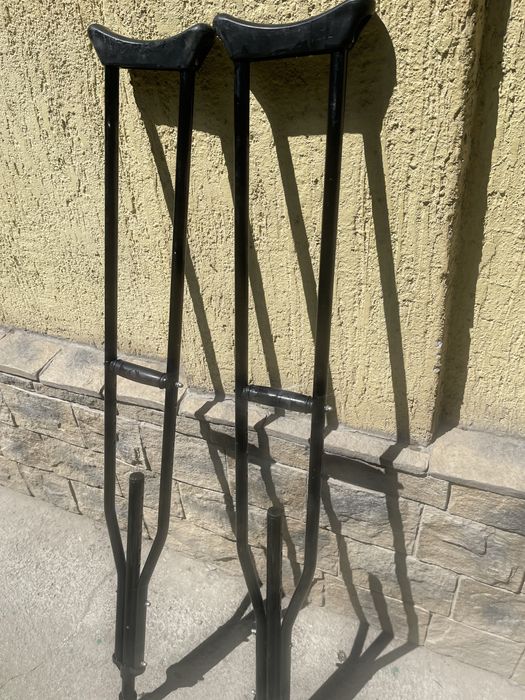 Продам костыли,2 штуки