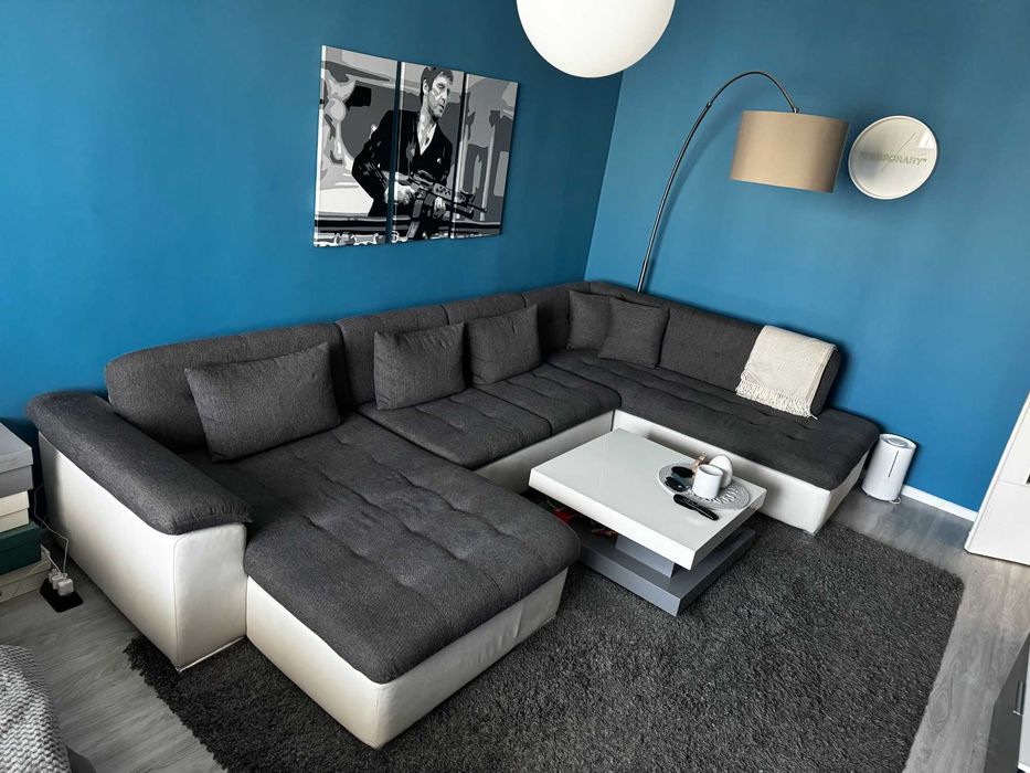 П-Образен Диван и холна секция.