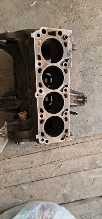 Запчасти на Опель рекорд