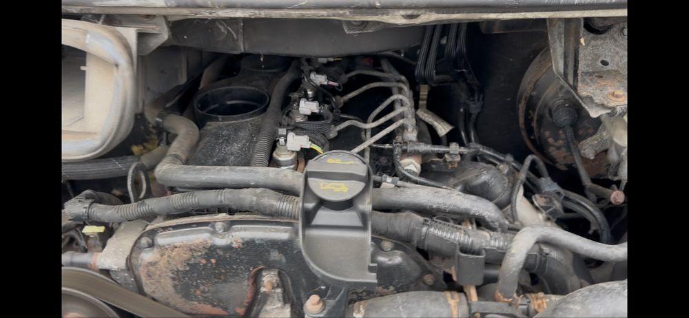 Motor Ford Transit 2.4 euro 4  pret 5000 lei complet