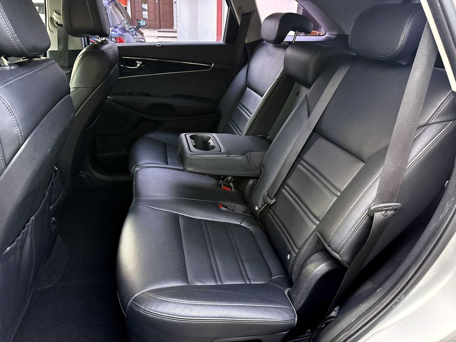 *** DEALER AUTO *** KIA Sorento 2016 2.0d 184cp 4wd / Automata / Piele / VENTILATIE / Incalzire Volan si Banchete / RATE / GARANTIE / BUY-BACK