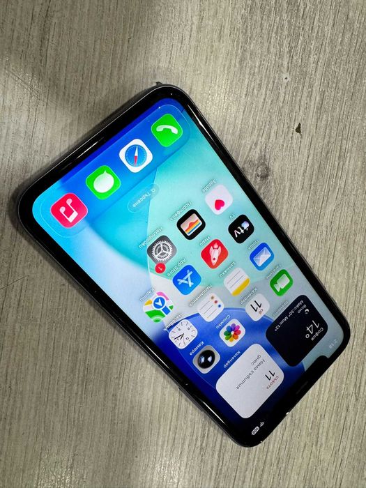 iPhone 11 64 GB -82%