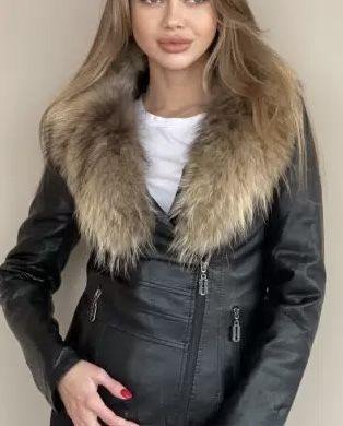 Куртка скидка 8000 тг